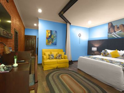 Airportplanetlodge11