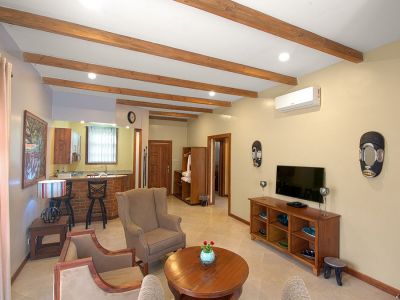 Airportplanetlodge16