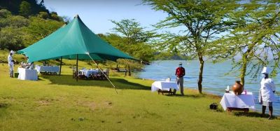 Lake Side Breakfast Experience 1