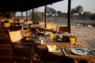 Ruaha River Lodge 2