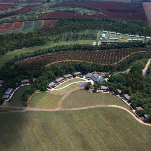 Ngorongoro Farm House aus der Luft