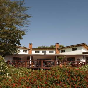 Tloma Lodge Karatu Terrassen von Außen