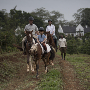 Reiten the manor at ngorongoro