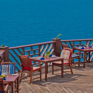 Terrasse mit Aublick auf den Fluss