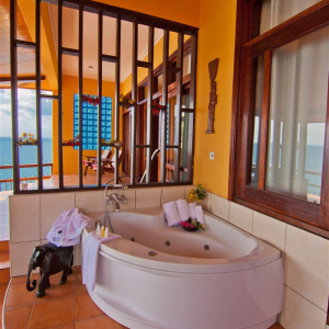Kigoma Suite Badewanne