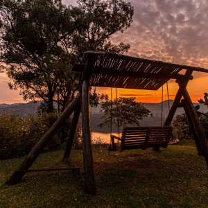 Hängeschaukel mit Ausblick