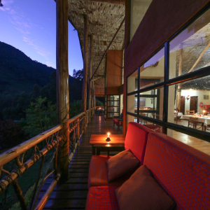 Terrasse Hauptgebäude