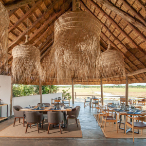 Kafunta River Lodge Inside dining