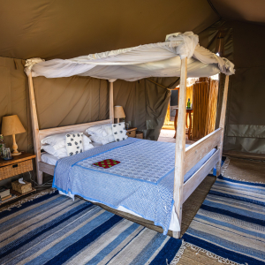 Wohnbereich mit Doppelbett